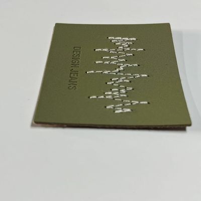 커스텀 그린 청바지 가죽 라벨 태그 꿰매 닫기 유형 의류