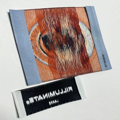 대용품 의류 직물 의류 라벨 초음파 절단으로 라벨에 꿰매